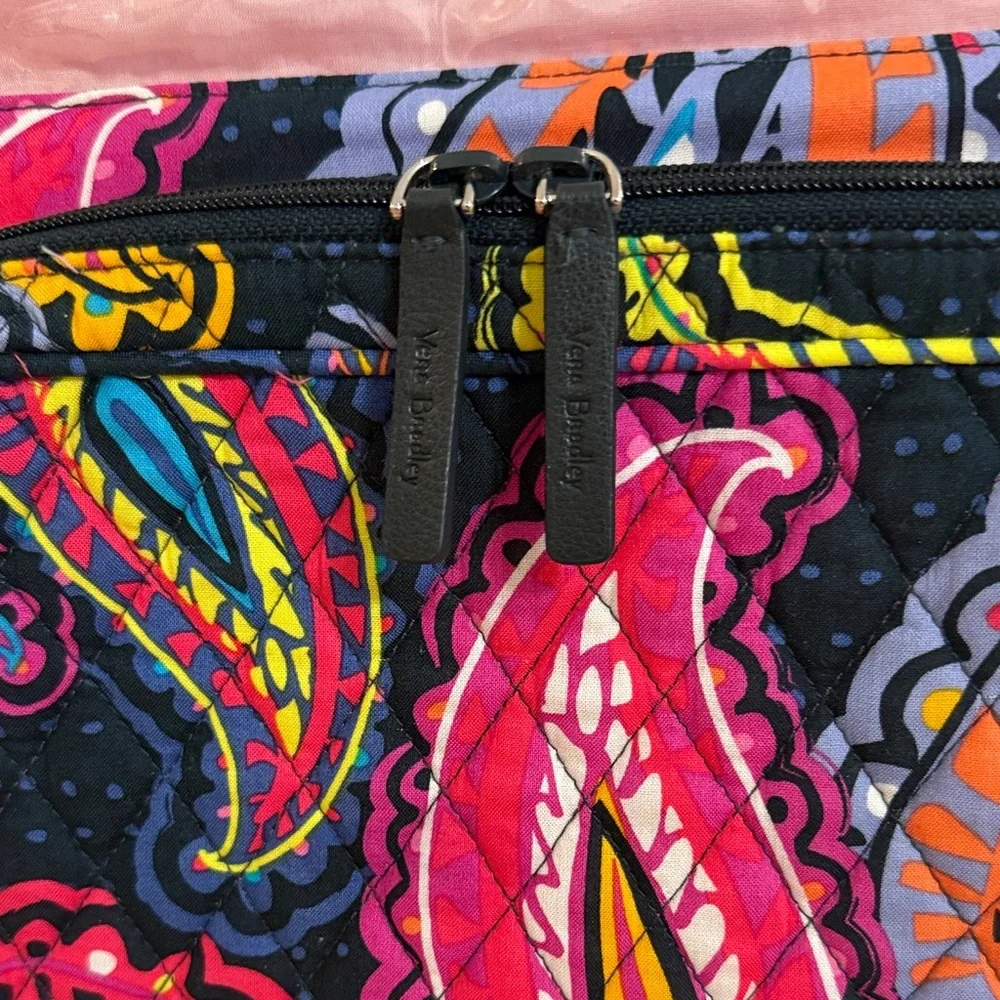 Vera Bradley Hanging Paisley Travel Organizer